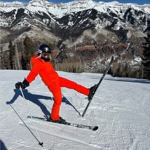 HalfDays set Alessandra pants AND Lawrence Jacket in Spritz size small |